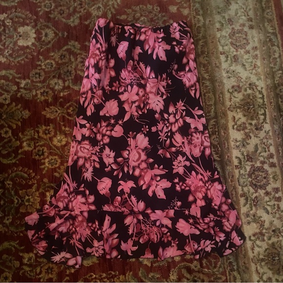 Dresses & Skirts - 3 for $25 / Leilei skirt